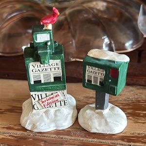 LEMAX~RETIRED VILLAGE GAZETTE NEWSPAPER BOX Train Model decor
